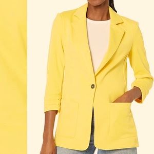 Tommy Hilfiger Blazer with Flattering Fit and Single-Button Closure